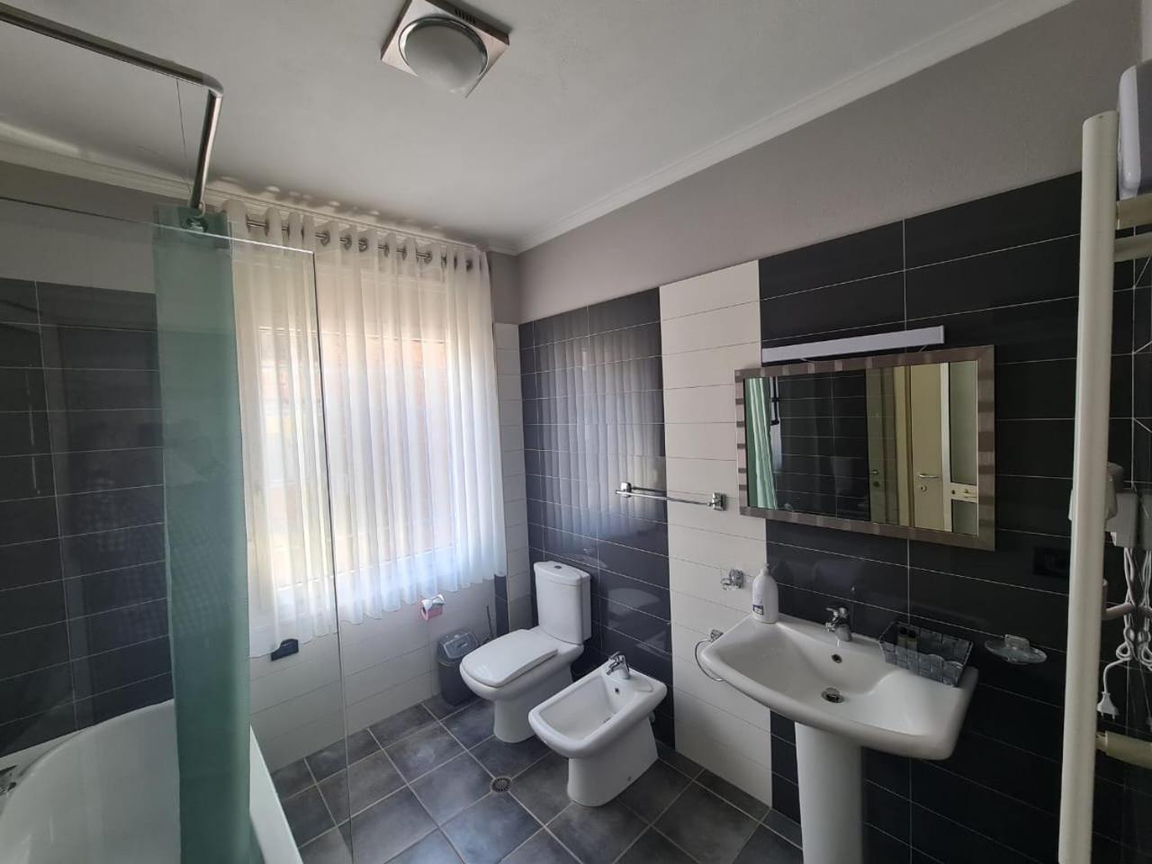 Noor Apartments Tirana Exterior photo